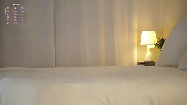 MelodyBaur live sex cam