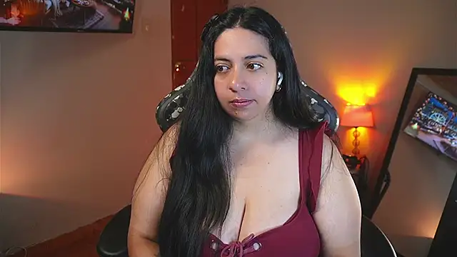 coraline_latin live sex cam