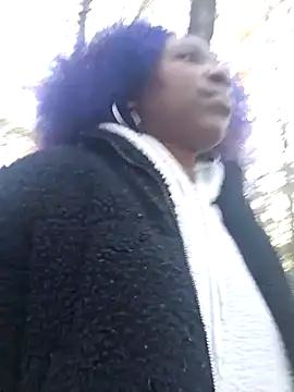 oliviaprettypussy live sex cam