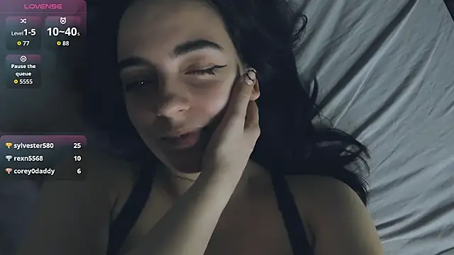 DracosMoon live sex cam