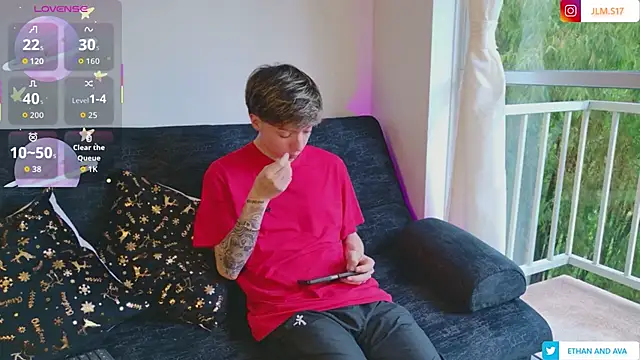 ethan_and_ava live sex cam