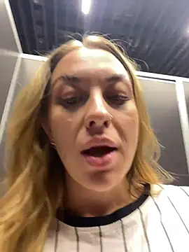 Sweet___Emily's cam snapshot