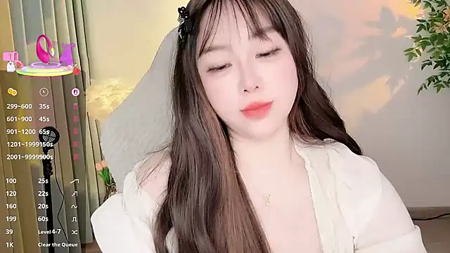 Liz-nn's cam snapshot