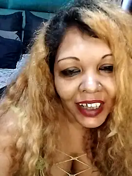 hemilynthomas2467 live sex cam