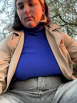 KateBurlesk's cam snapshot