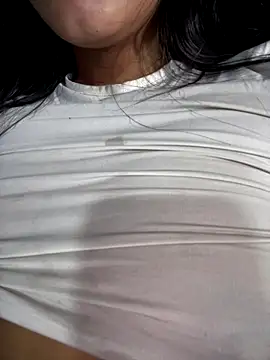 Estefanii- live sex cam