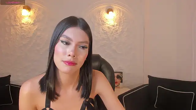 NiaSalvatore live sex cam