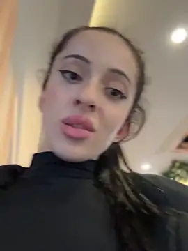 Lilitoppp live sex cam