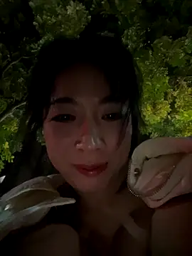 yourkeer live sex cam