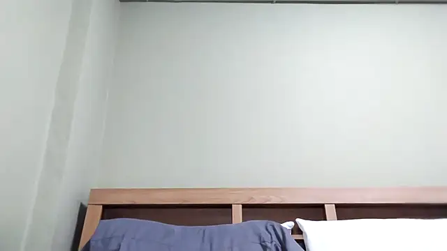 BIGUNCUTHARDCOCK live sex cam