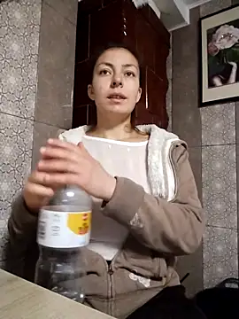 LenaBloomy live sex cam