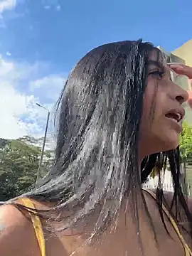 Laura_fernandezII live sex cam