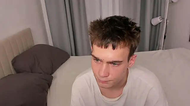 Kevin_Kesi live sex cam