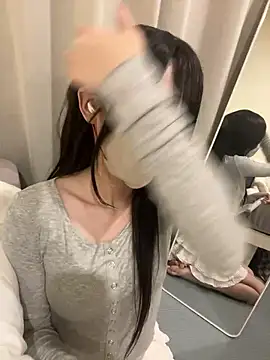 eroeroMiYUeroeo live sex cam