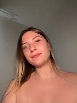 ViviVIsion live sex cam