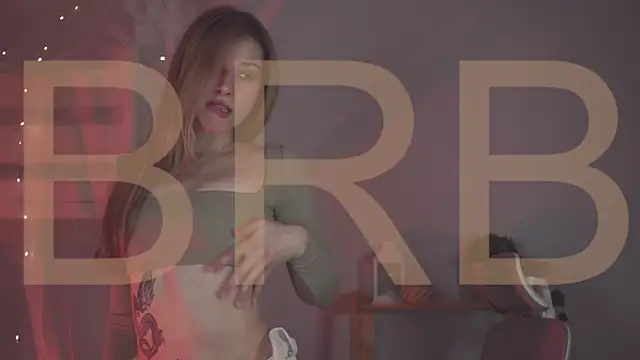 EllieCutes live sex cam