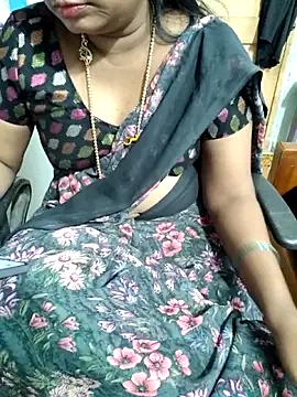 lolida69thamil's cam snapshot