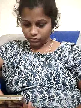 sweetqueen143's cam snapshot