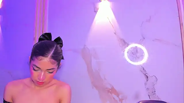 Aron_and_molly's cam snapshot