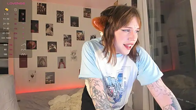 Alice_moonshard live sex cam