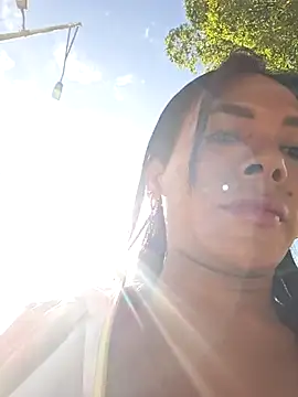 Doll_Loren live sex cam