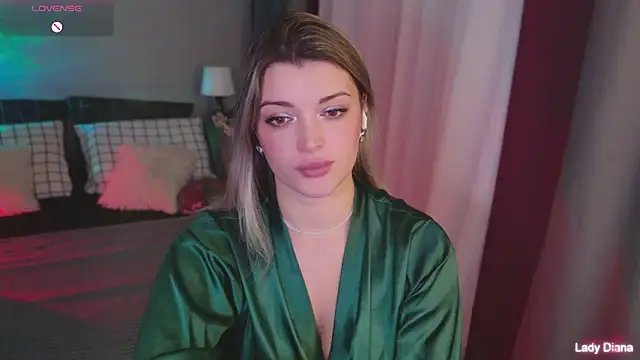 LadyDiLancaster live sex cam