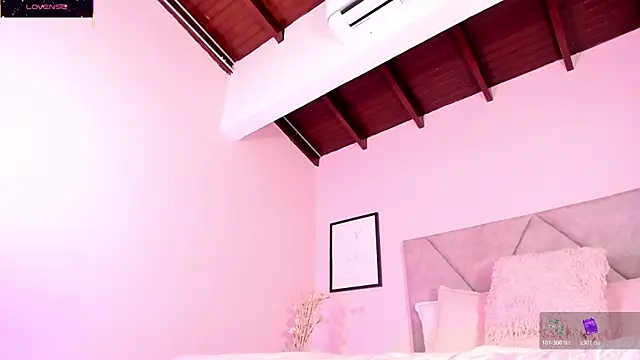 Emilyh_'s cam snapshot