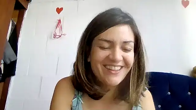 princessbella93's cam snapshot