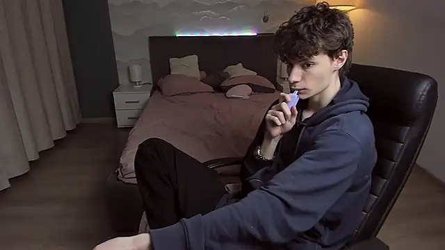 Edvard_Blare live sex cam