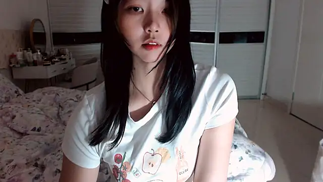 Miu1_girl live sex cam