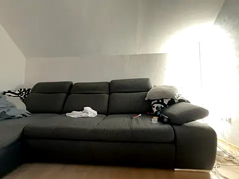 nikeaddicted2 live sex cam