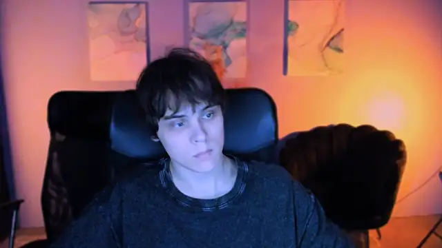 lucas_long_ live sex cam