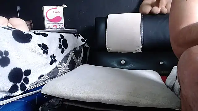 ethasteban27 live sex cam