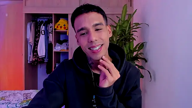 Damianwhite live sex cam