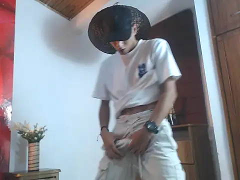 BiggJackson's cam snapshot