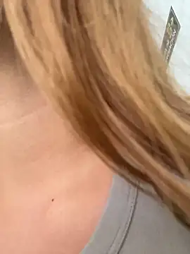 sara_calderon live sex cam