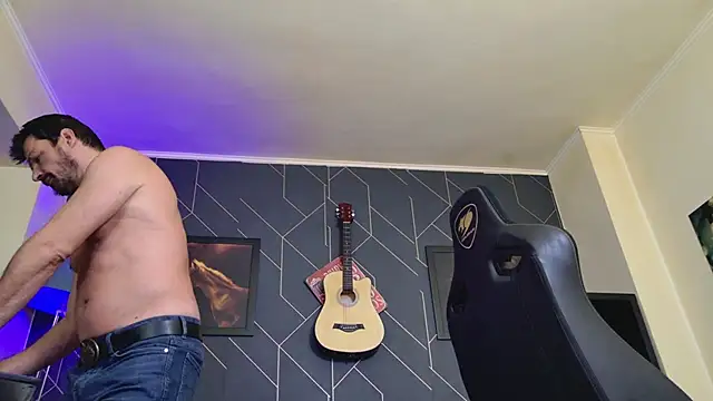 ChrisKox live sex cam