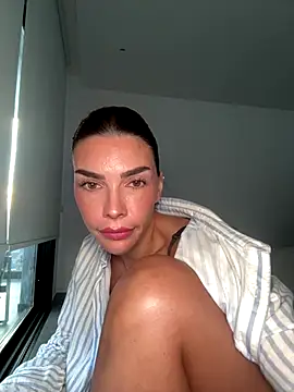 krissiswrld- live sex cam