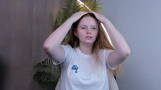 KyongBakos's web cam