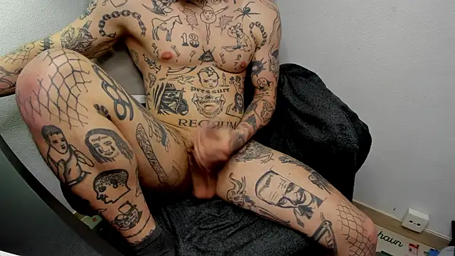 layneinchains live sex cam