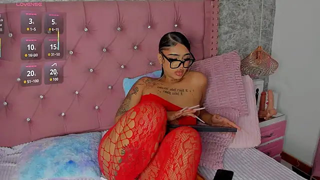 Mia_Jansen live sex cam