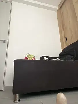 AngelRuby live sex cam