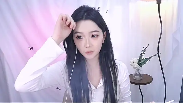 Miao-Maimiao's cam snapshot