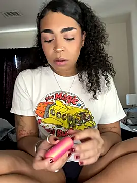 azaraxxxamor live sex cam