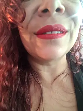 Scarlet_curly's cam snapshot