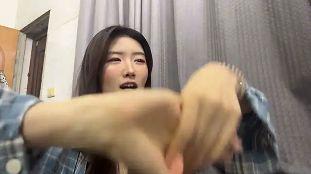 Moonlight-23's cam snapshot