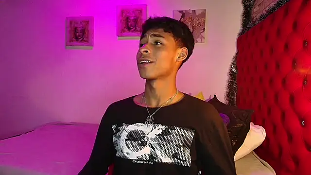 CoffeNaughty_nom live sex cam