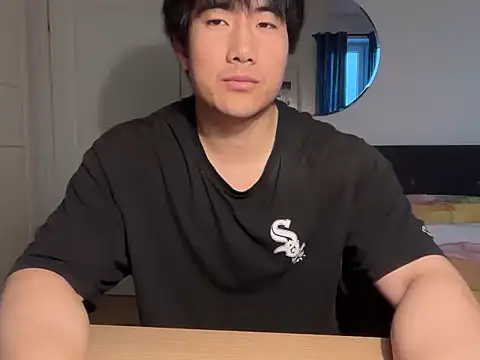 jungcock3210 live sex cam