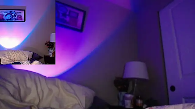 Snarfle82 live sex cam