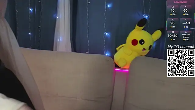 BereniceBattersby live sex cam